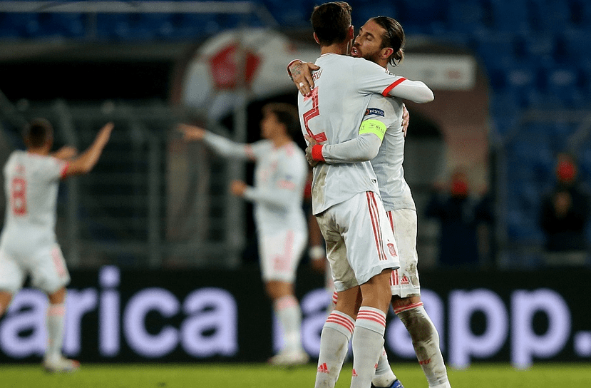 关于西班牙客场大胜斯洛文尼亚，提前锁定小组头名的信息