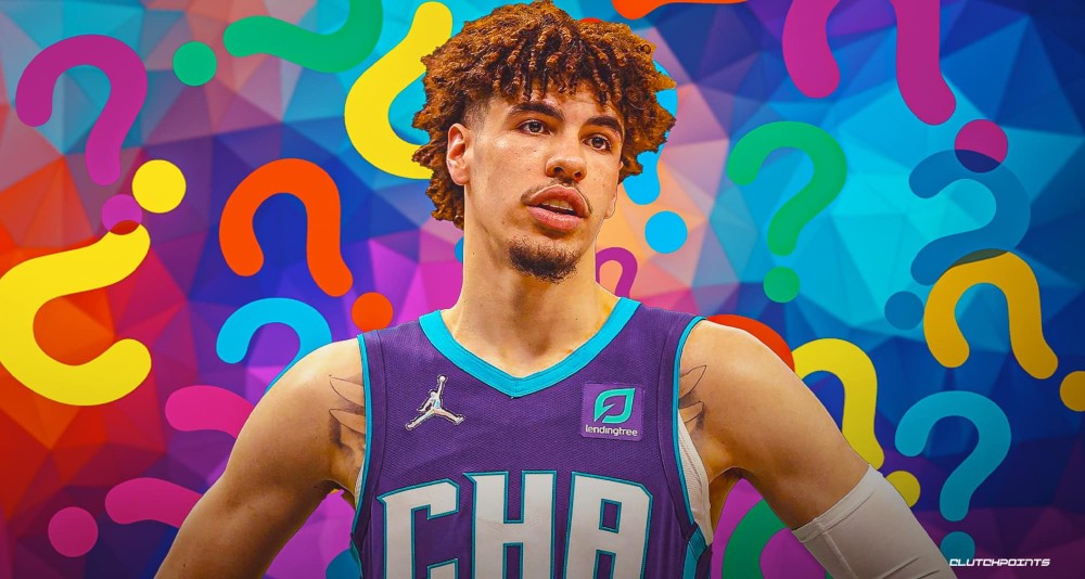 关于奥芬巴赫主力受伤，教练寻求替补方案的信息