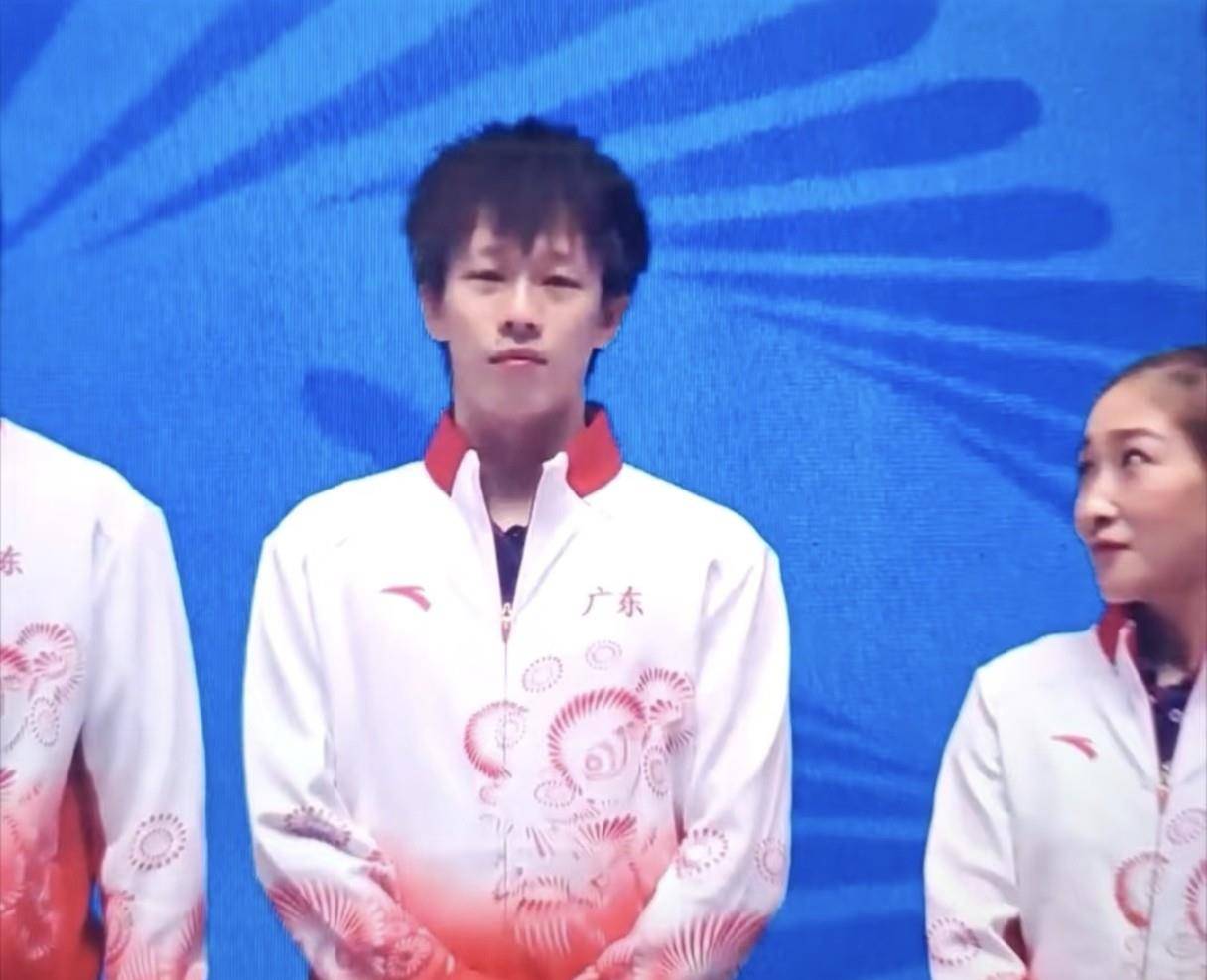 韩国队险胜波兰队，林高远高光表现