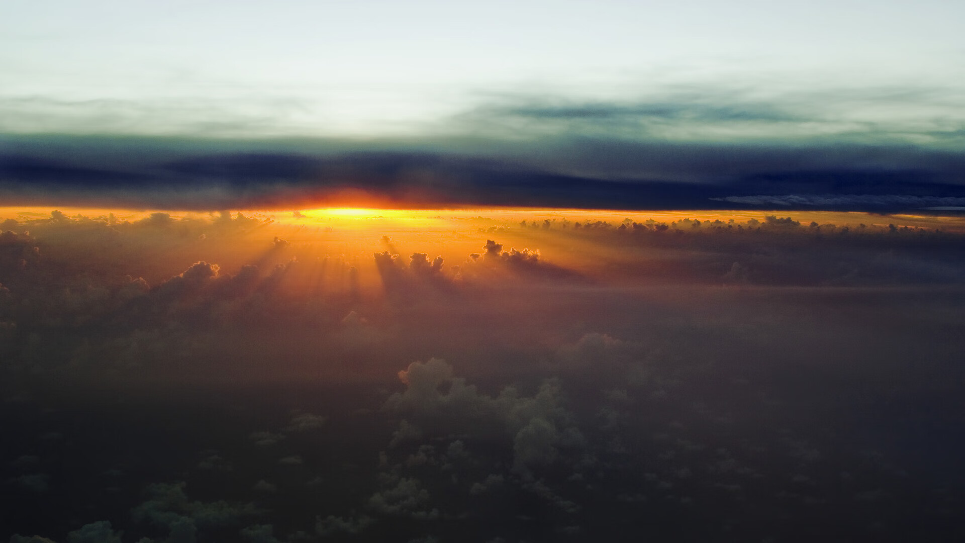 莫德里奇，一个只穿长袖的棋盘格精灵